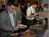 Das Buffet lies keine W&uuml;nsche offen. Schwein, Rind, Gefl&uuml;gel sowie Fisch und jede Menge Beilagen und Salate. Abgeschlossen wurde das Festmahl mit einem Nachspeisen-Buffet, das f&uuml;r jeden Geschmack etwas bot.&nbsp;