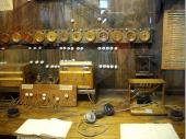Die alte Telefonvermittlungsanlage in der Salzburg.&nbsp;Unglaublich, dass diese Station Jahr und Tag besetzt war - heute undenkbar, wenn man den "Service" der Telecom kennt.&nbsp;