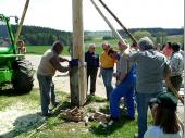 Nach kleineren Korrekturarbeiten konnte der Baum dann auch befestigt werden.   