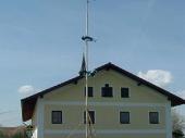 Strahlendes Wetter und wenig Wind erleichterten das Aufstellen.&nbsp;