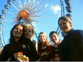 2002 waren Sonja, Andrea, Maria, Berni und Cilli dabei. Nach dem Schie&szlig;en war eine Runde auf dem Oktoberfest unumg&auml;nglich. 