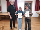 Die Vereinsjugend war fleißig am Trainieren und hat am Ende der Saison gute Ergebnisse abgeliefert. Lea Landinger und Kilian Nitzl holten sich an der Meisterfeier ihre verdienten Urkunden ab.