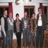 Fünf Schütz/innen qualifizierten sich für das Königsschießen. (v.l.n.r.) Schützenmeister Freudenreich, Jakob Schref (4. Platz), Tina Seisenberger (2. Platz), Alfred Sachs (Schützenkönig), Markus Graßl (3. Platz) und Ludwig Maier (5. Platz). Herzlichen Glückwunsch Fred ...