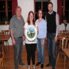 Die Scheibe zu Ehren unseres Ehrenschützenmeisters Jakob Schref wurde an der Meisterfeier offiziell an Vanessa Limmer übergeben. Gemalt wurde die Scheibe von Vroni Angermeier.