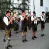 Die Musikkapelle war sehr gut. Sowohl beim Zug zur Kirche und zurück als auch im Festsaal machten sie eine hervorragende Unterhaltung und gute Stimmung.