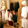Das Bergfest sorgte natürlich für viel Material. So gibt es verkappte Rivalitäten zwischen der Küche im Wirtshaus und der Küche im Zelt. Tina hat sich hier zu einer despektierlichen Aussage hinreißen lassen, die der Nikolaus natürlich aufgreifen musste. Reinhard war der Joker für den Kassier Anderl. Dass der Kassier jammert und das Geld zusammenhält, ist nichts Besonderes. Allerdings meinte der Nikolaus, dass es eine neue Luftpistole für den Ehrenschützenmeister schon im Budget enthalten gewesen wäre.